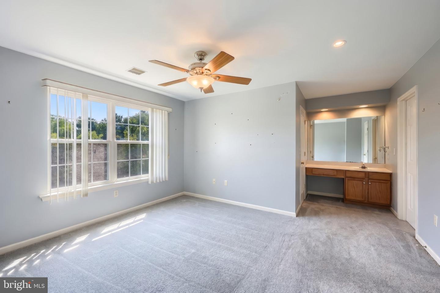 2720 Hunt Club Dr #4 Property Photo 29