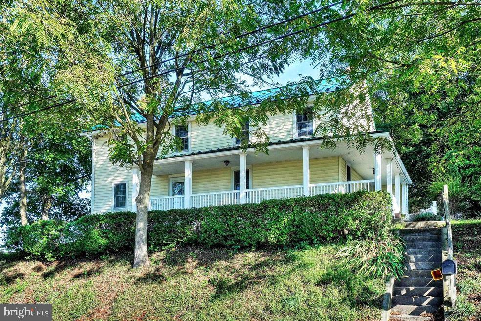 4545 E Prospect Rd Property Photo 1