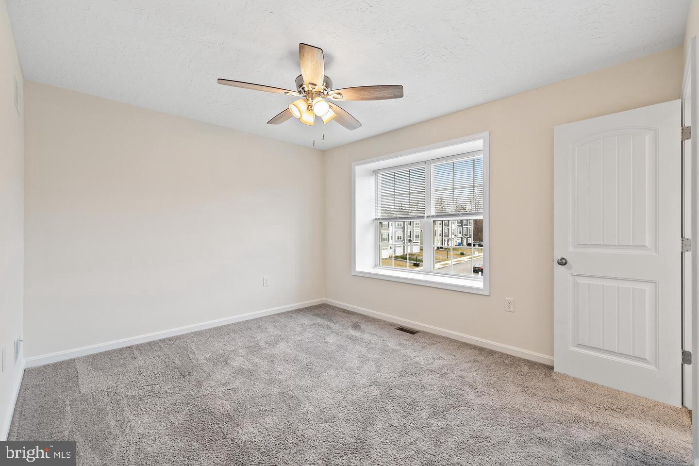 PAYK2110936 Property Photo 22