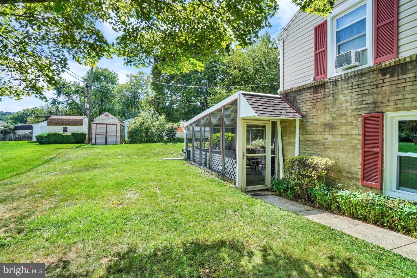 3310 Edenbridge Rd Property Photo 18