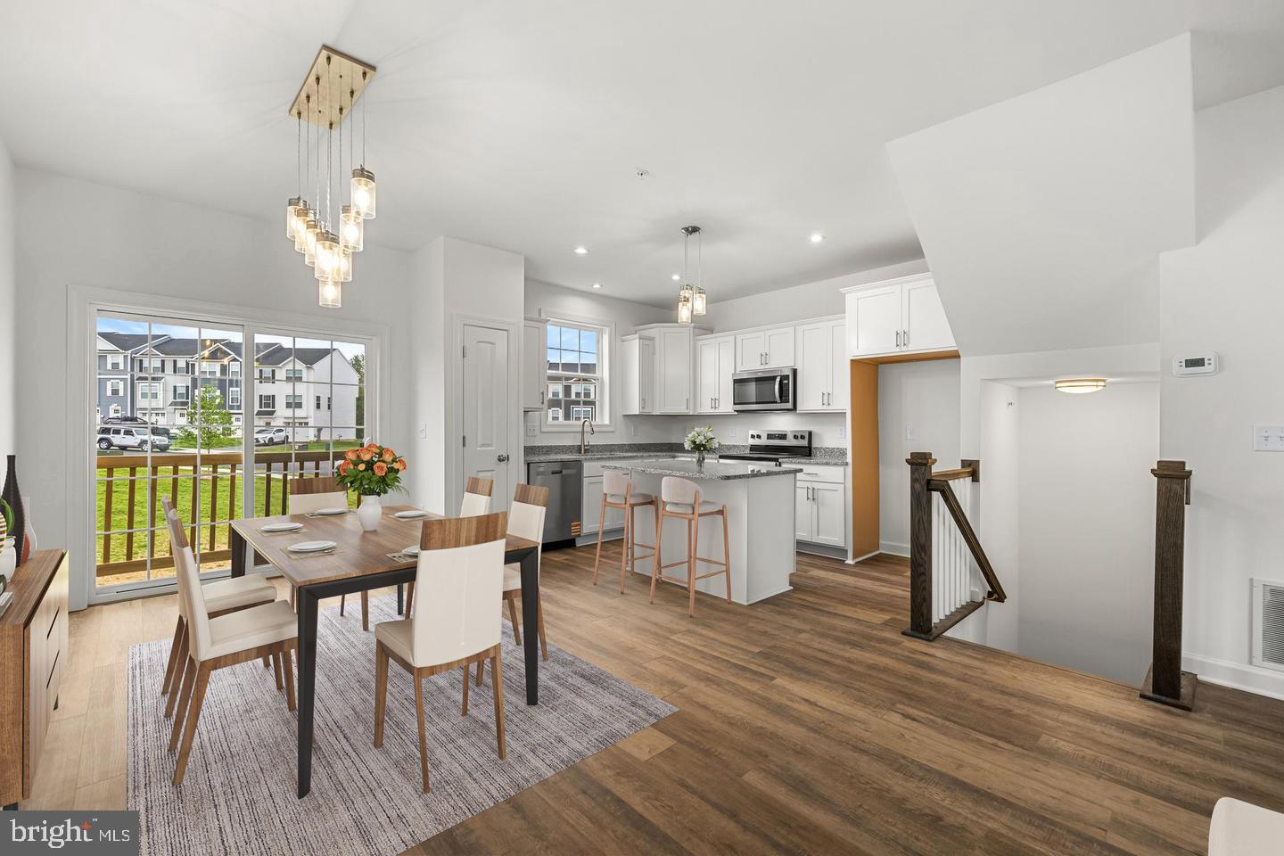 303 Verona Dr Property Photo 5