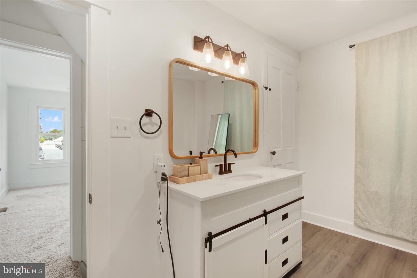 531 Baltimore St Property Photo 20