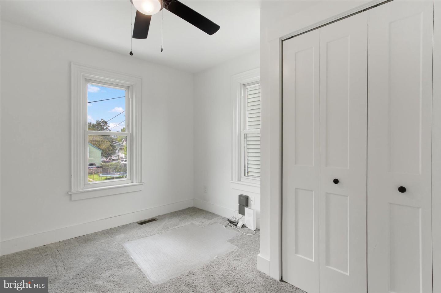 531 Baltimore St Property Photo 23