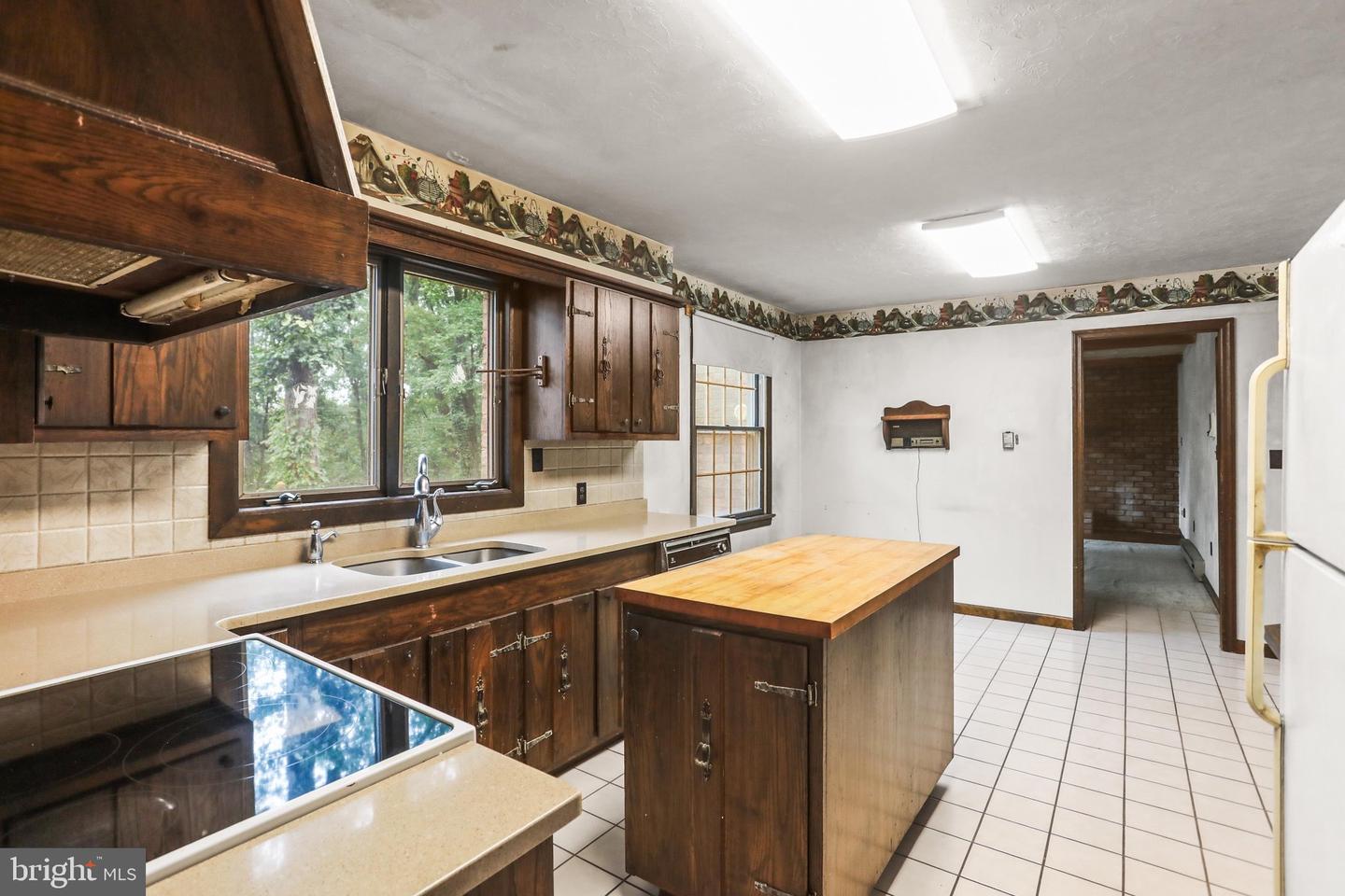 6267 E Hill Top Dr E Property Photo 14