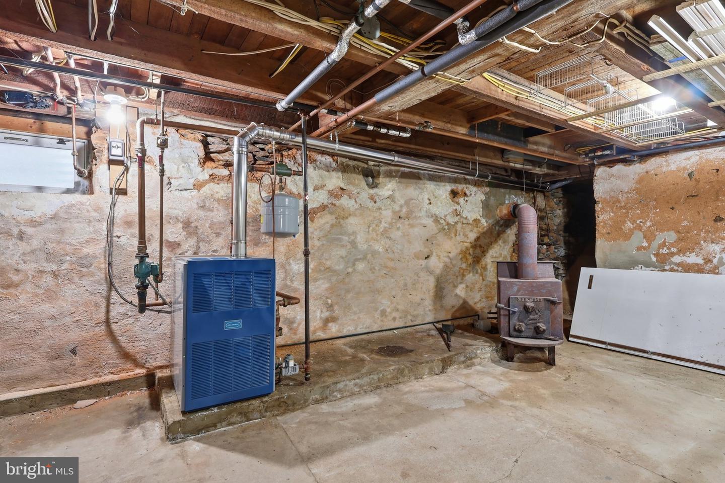222 N Main St Property Photo 45