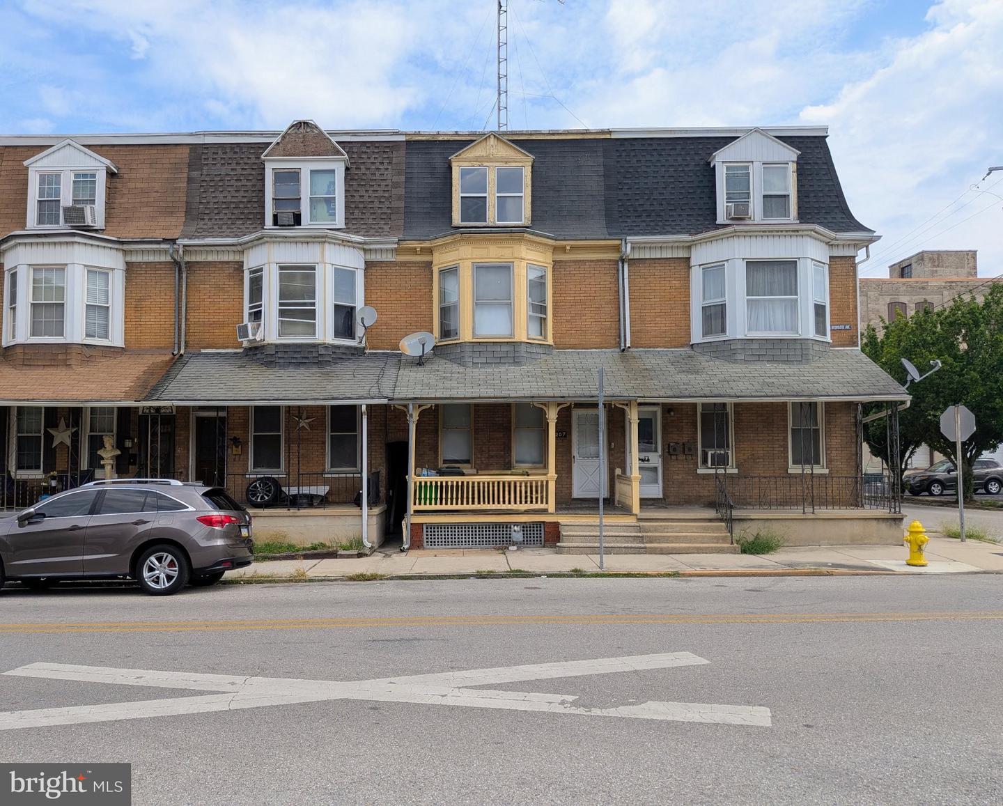 207 N Belvidere Ave Property Photo 1