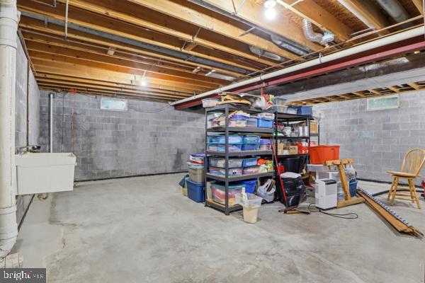 2880 Stillmeadow Ln Property Photo 42