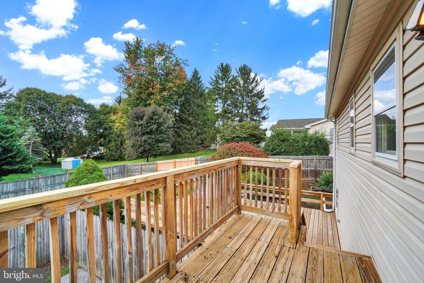 2140 Derry Property Photo 19
