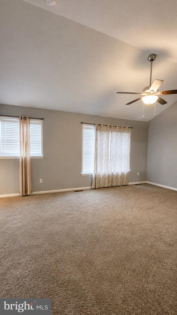3745 Belmont Ave #6 Property Photo 4