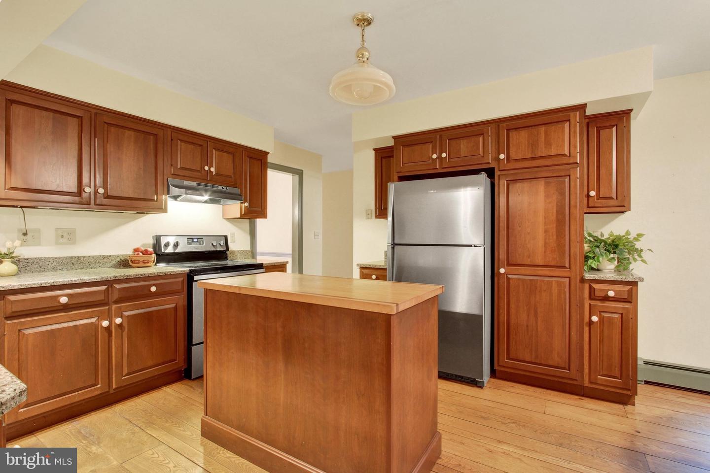 862 Laurel Woods Ln Property Photo 11