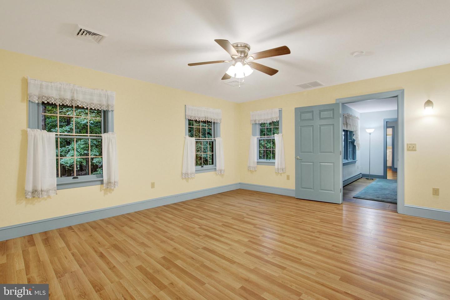 862 Laurel Woods Ln Property Photo 26