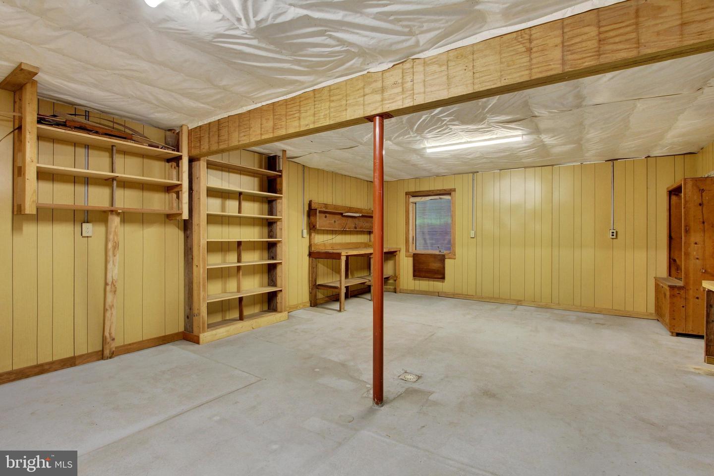 862 Laurel Woods Ln Property Photo 38