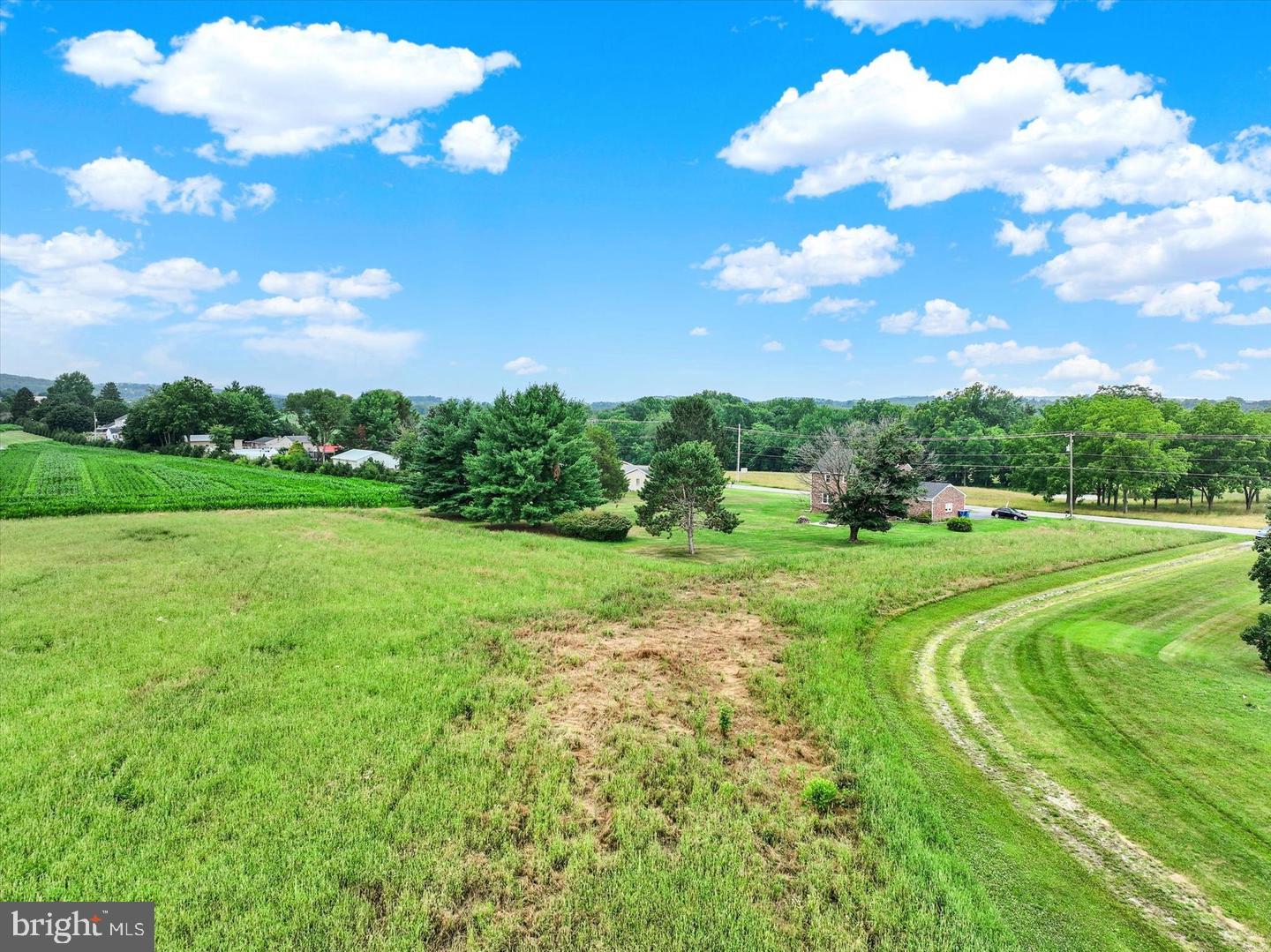 2025 Stoverstown Rd Property Photo 24