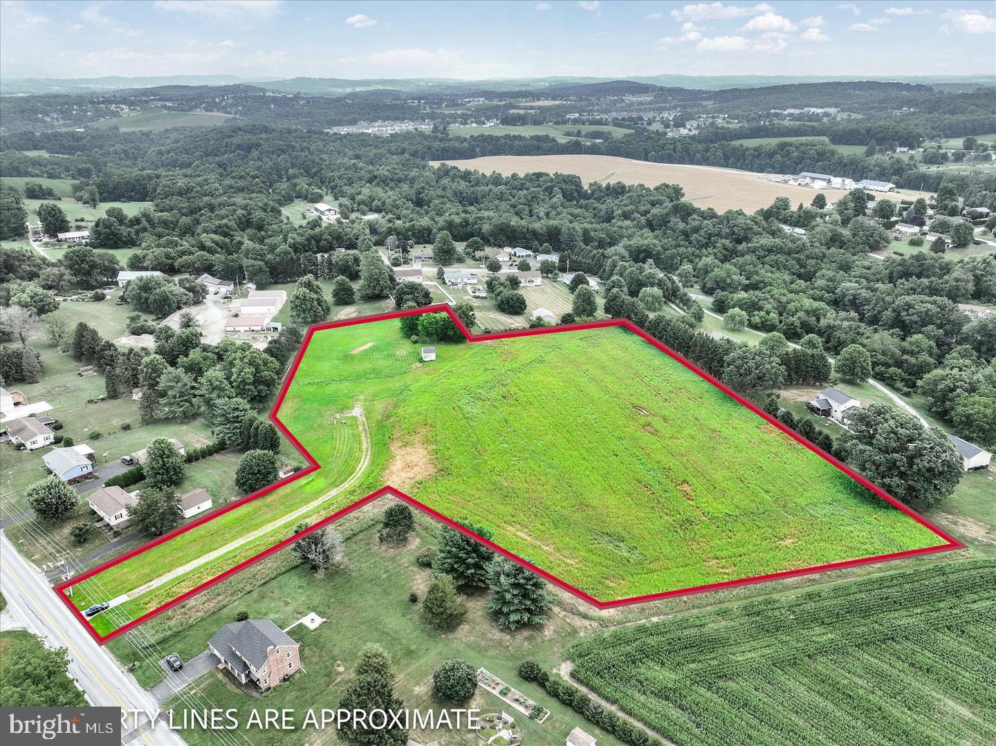 2025 STOVERSTOWN RD Property Photo 1