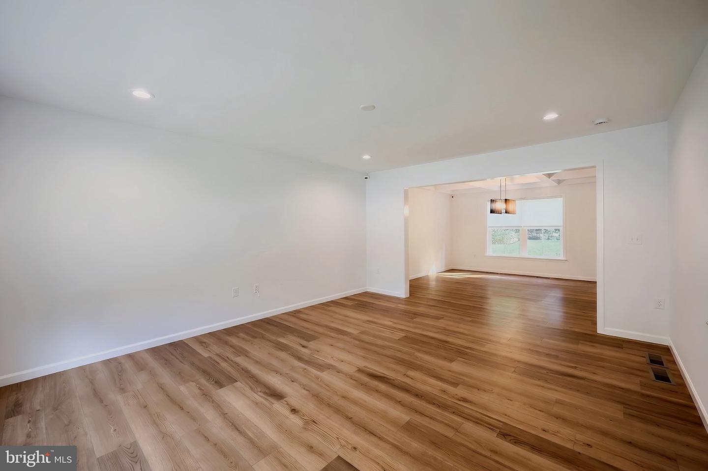 2541 Edgewood Property Photo 12