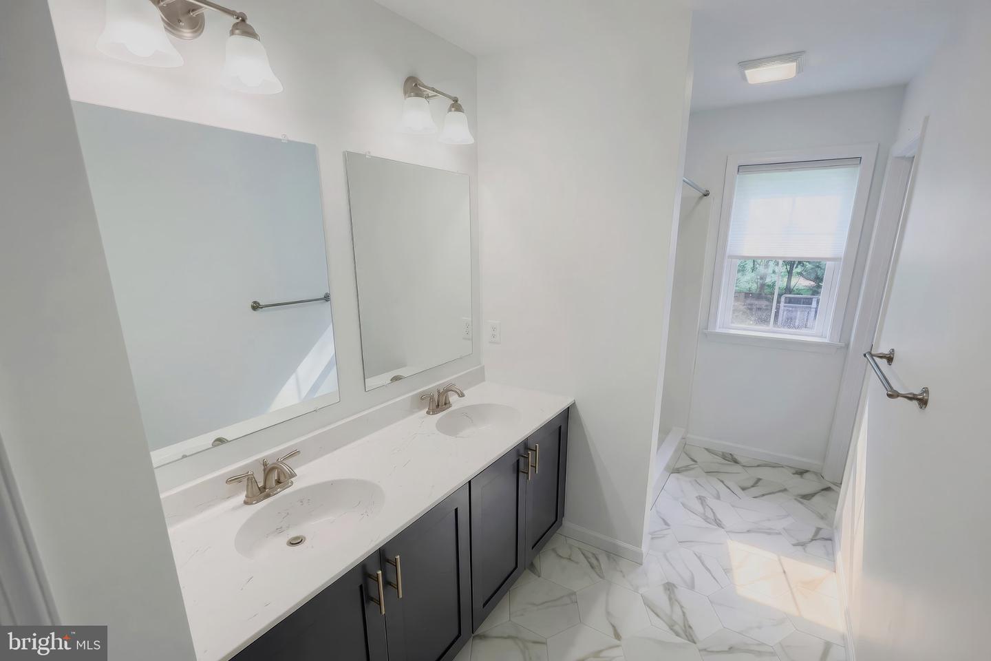 2541 Edgewood Property Photo 24
