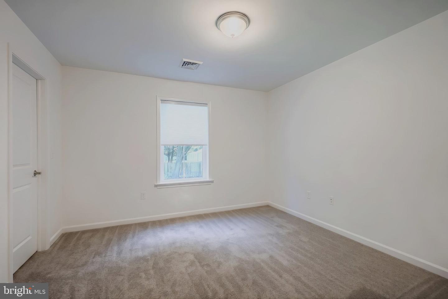 2541 Edgewood Property Photo 29