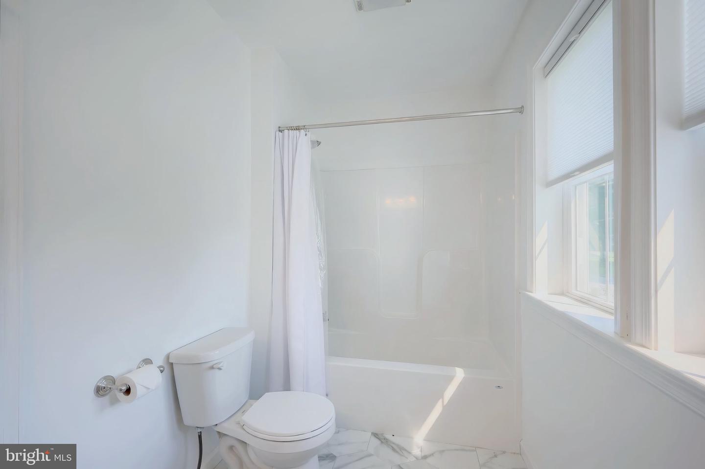 2541 Edgewood Property Photo 32
