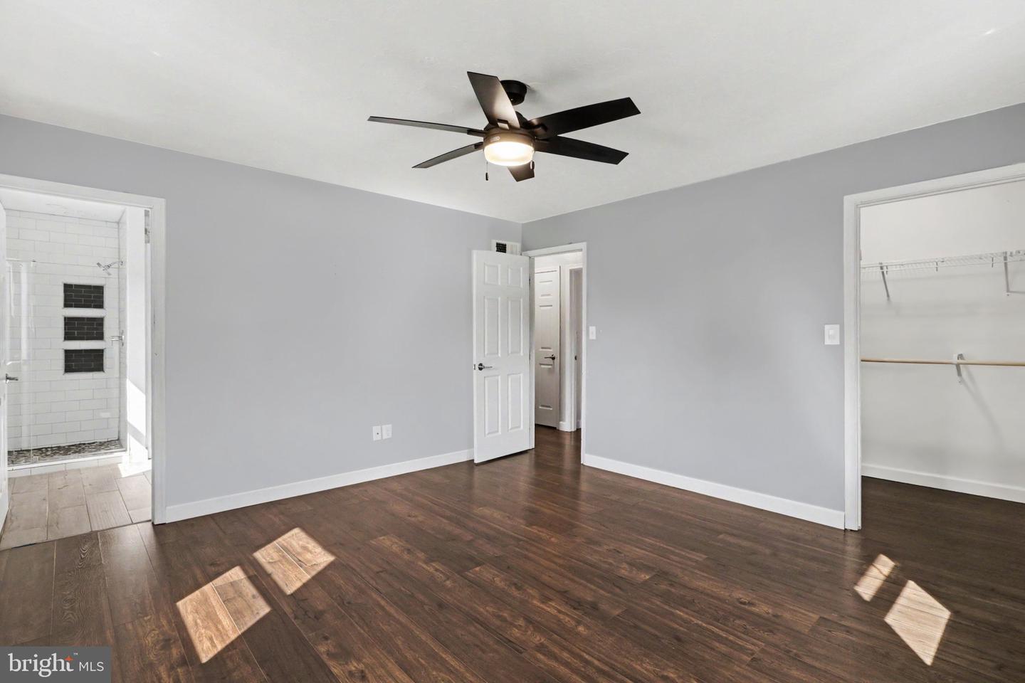 100 Amanda Ave Property Photo 13