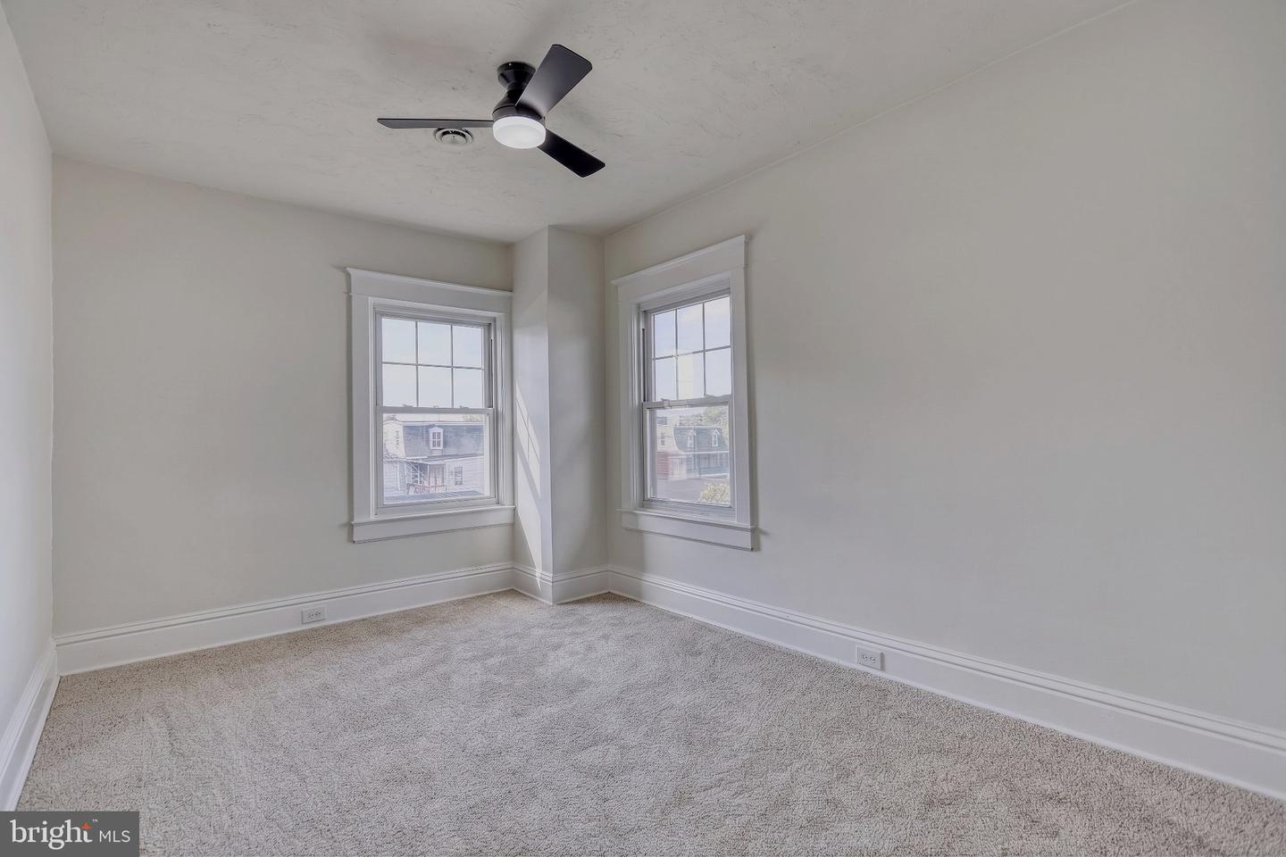 PAYK2111416 Property Photo 38