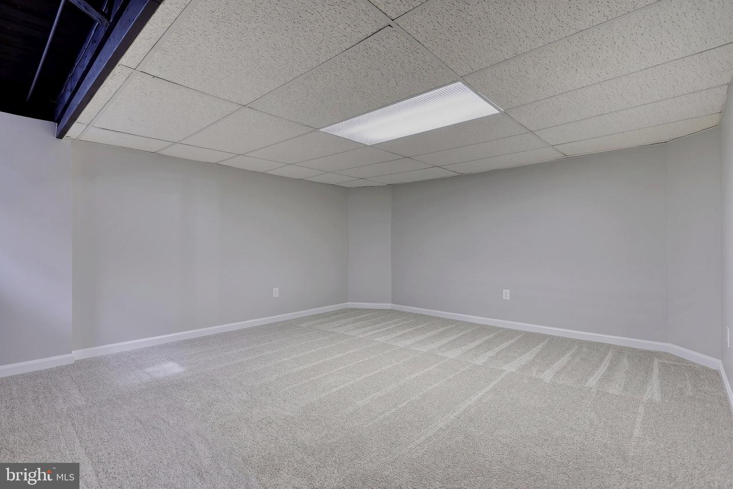 PAYK2111416 Property Photo 45