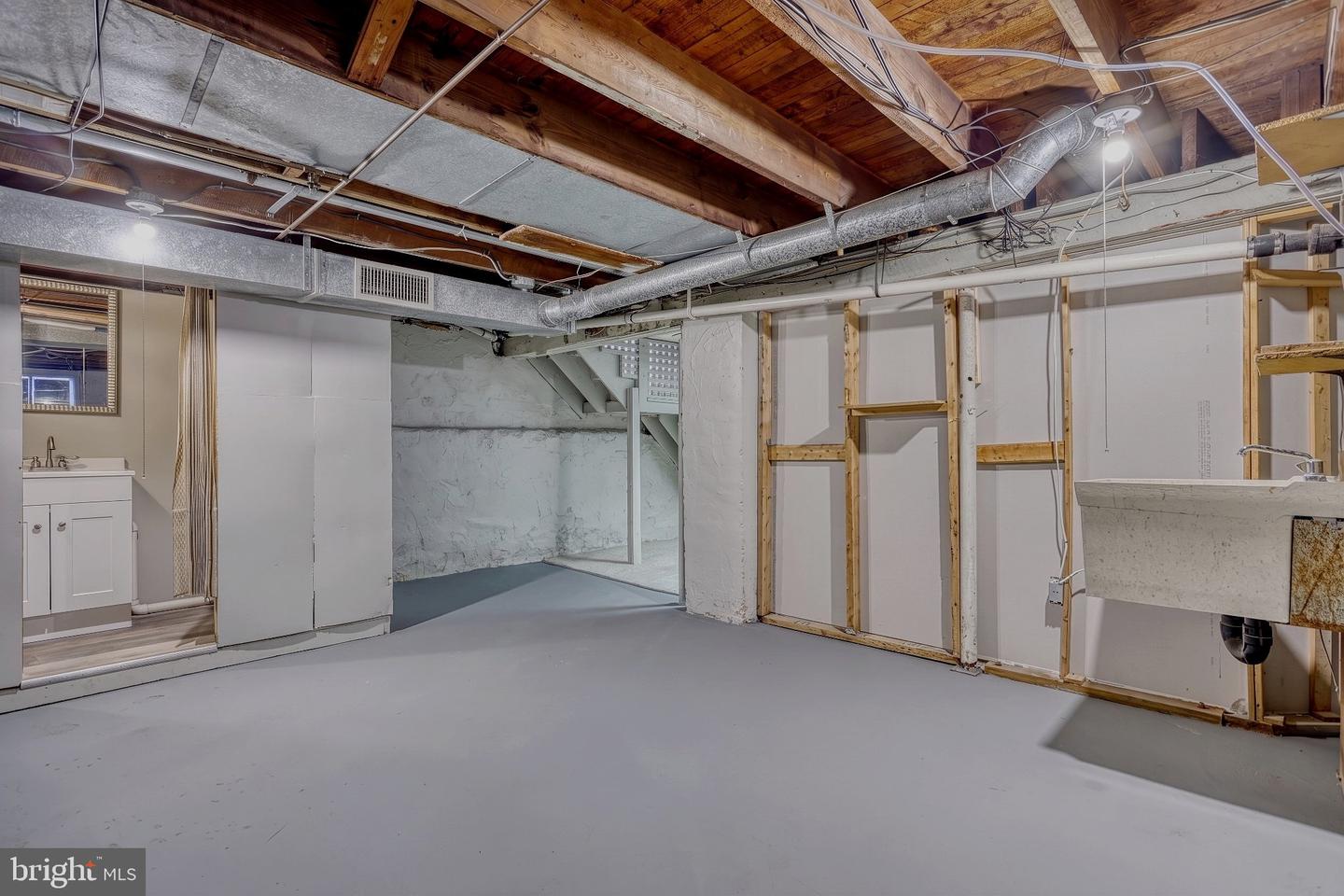 PAYK2111416 Property Photo 48