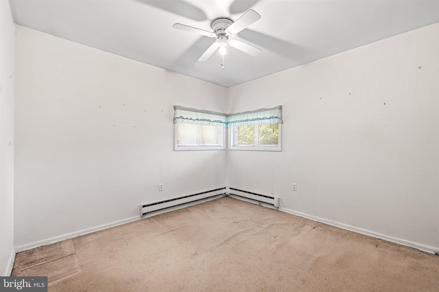 802 Richwill Ln Property Photo 16