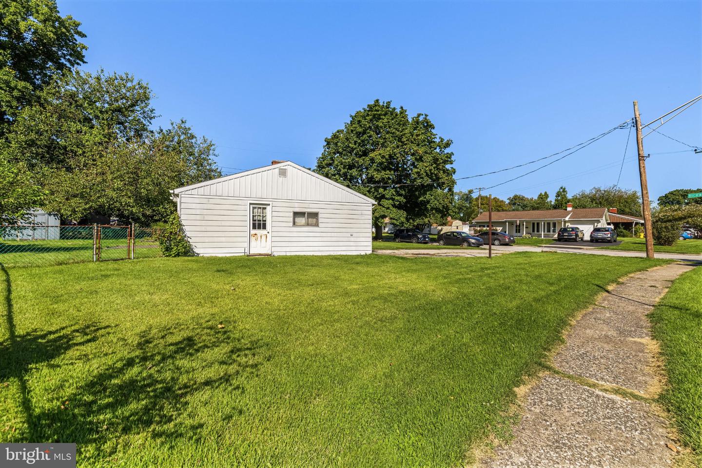 802 Richwill Ln Property Photo 21