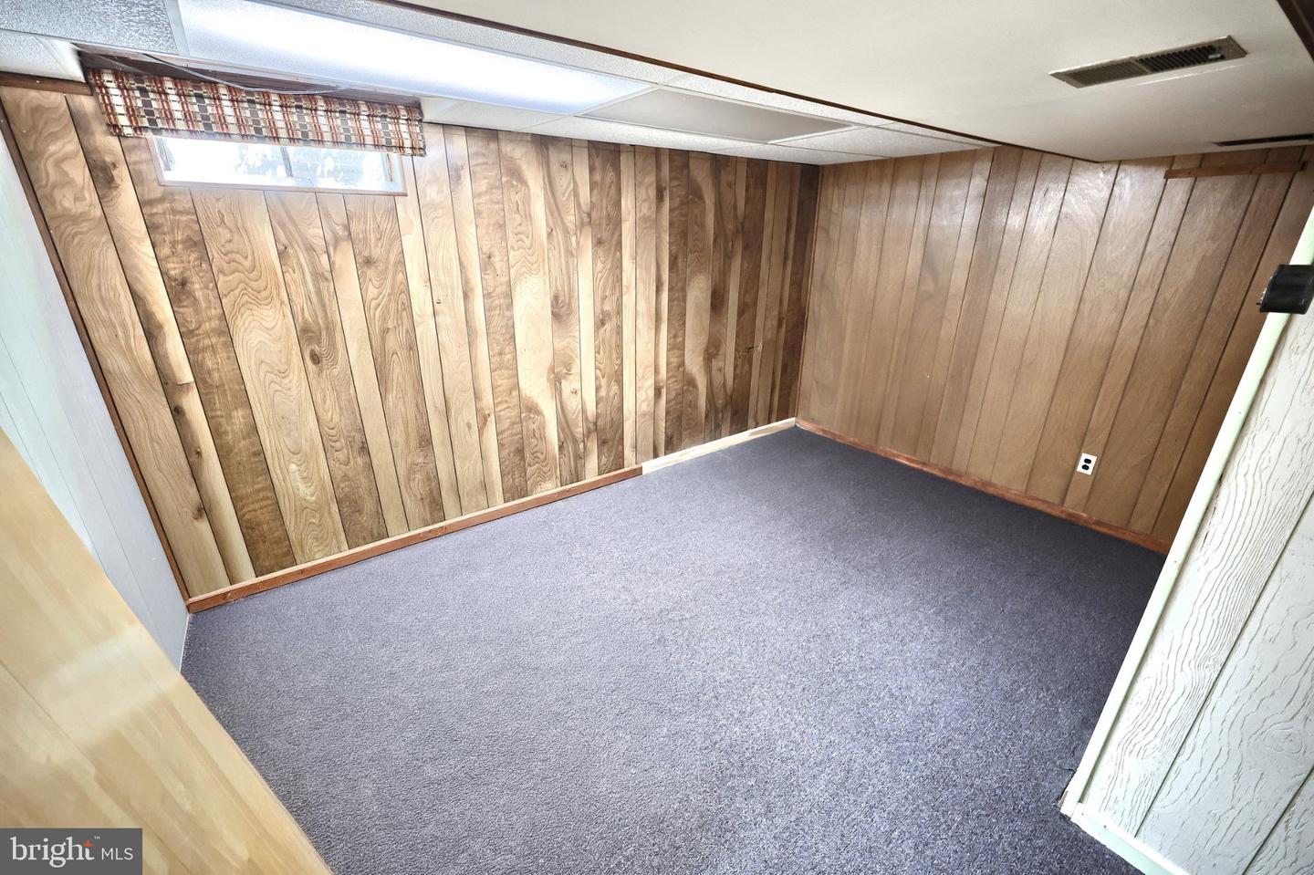 2551 Berkshire Ln Property Photo 28