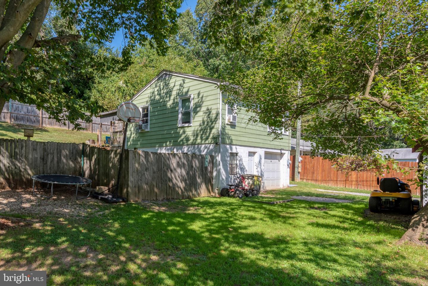 128 W Gay St Property Photo 2