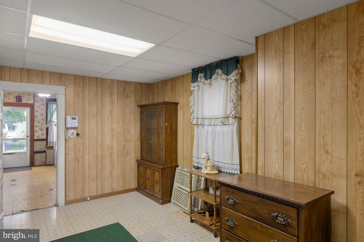 593 Baltimore St Property Photo 15