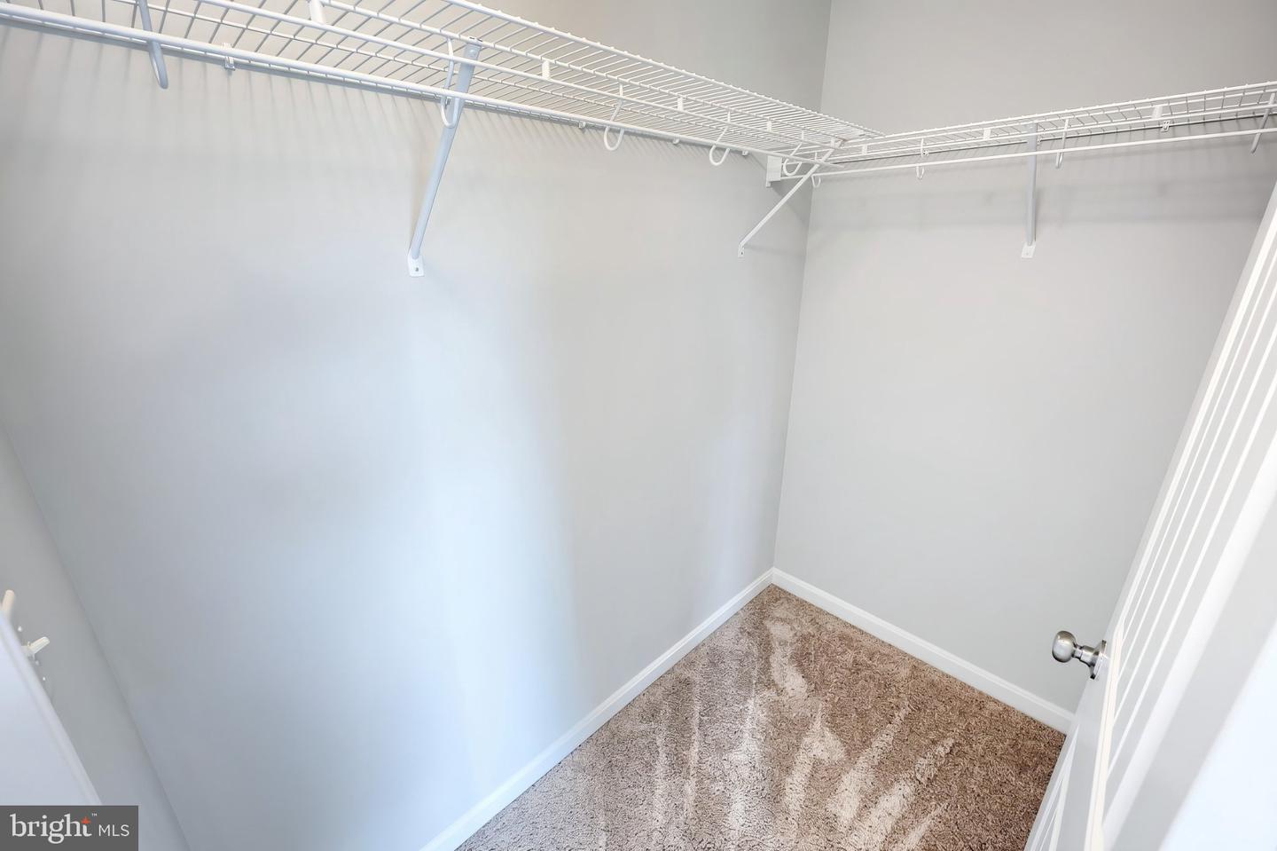522 Charles Ave Property Photo 11