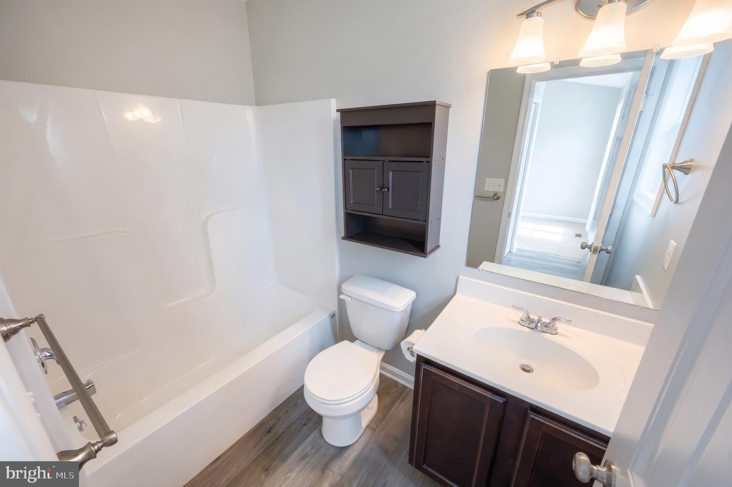 522 Charles Ave Property Photo 16