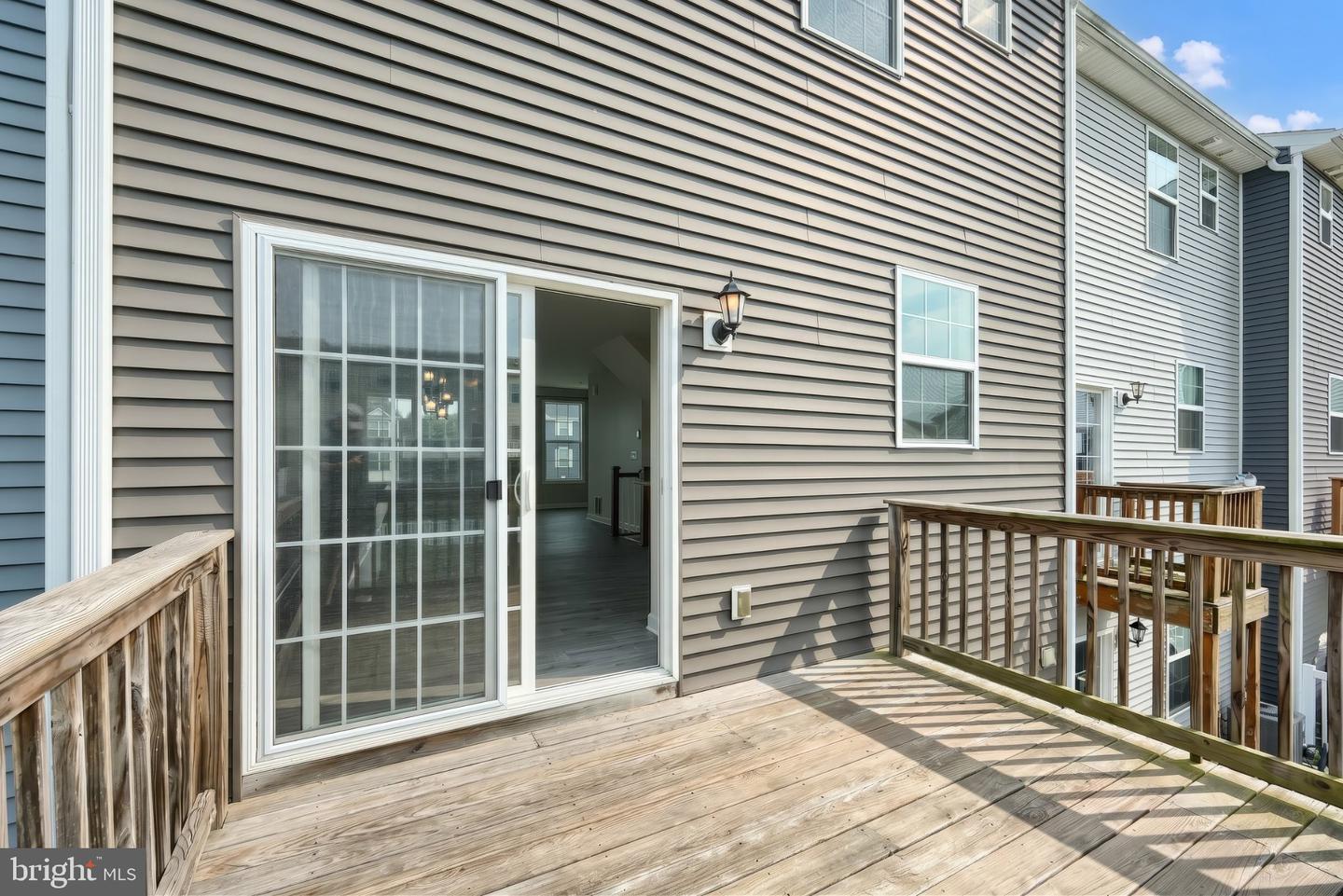 522 Charles Ave Property Photo 28