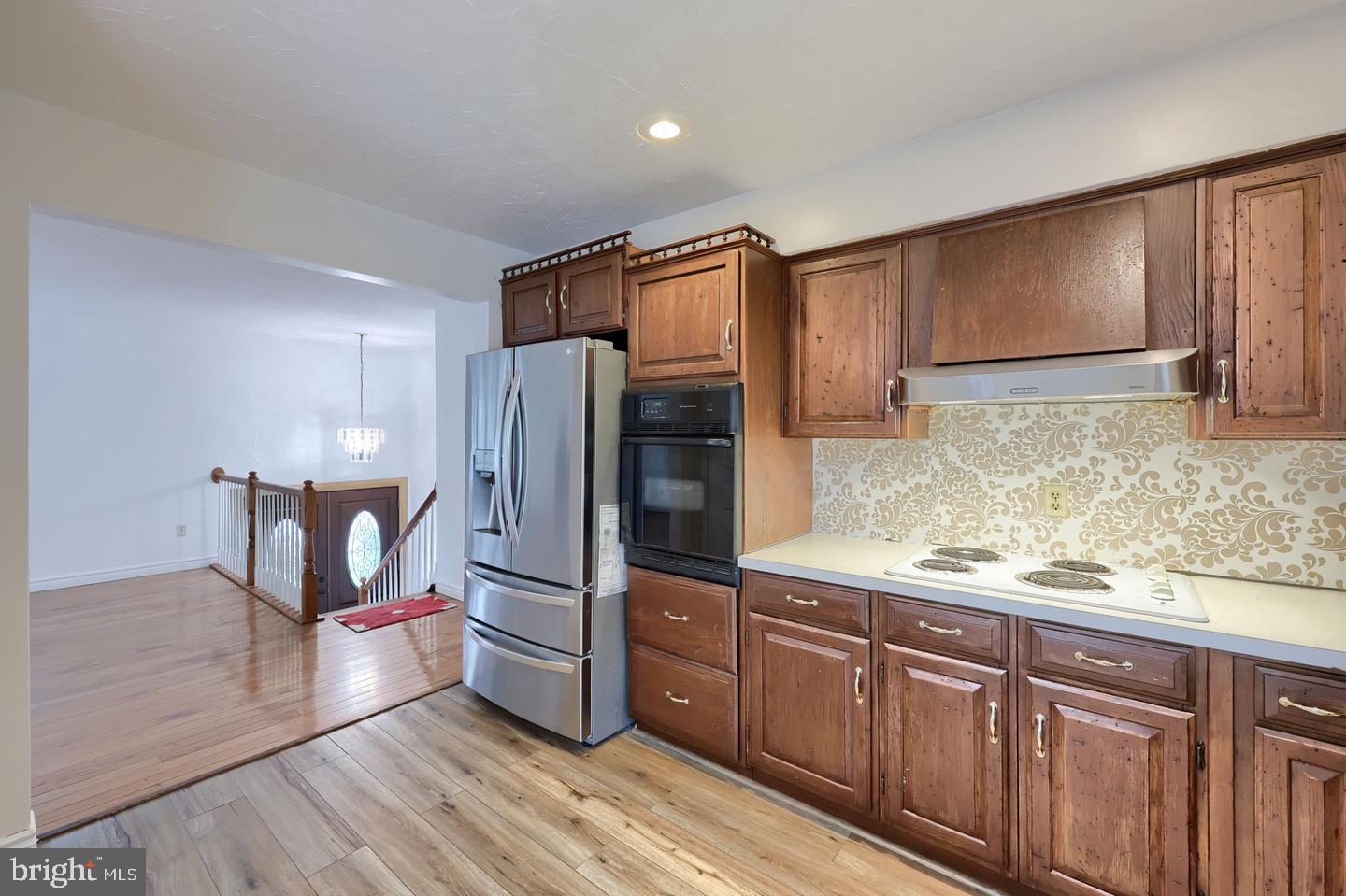 3495 Edenbridge Rd Property Photo 10