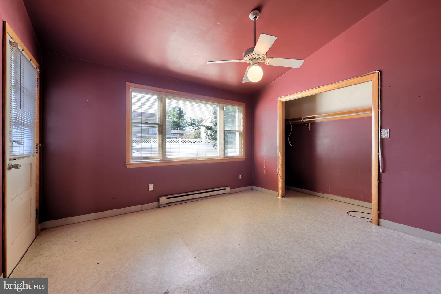 906 Northbriar Dr Property Photo 13