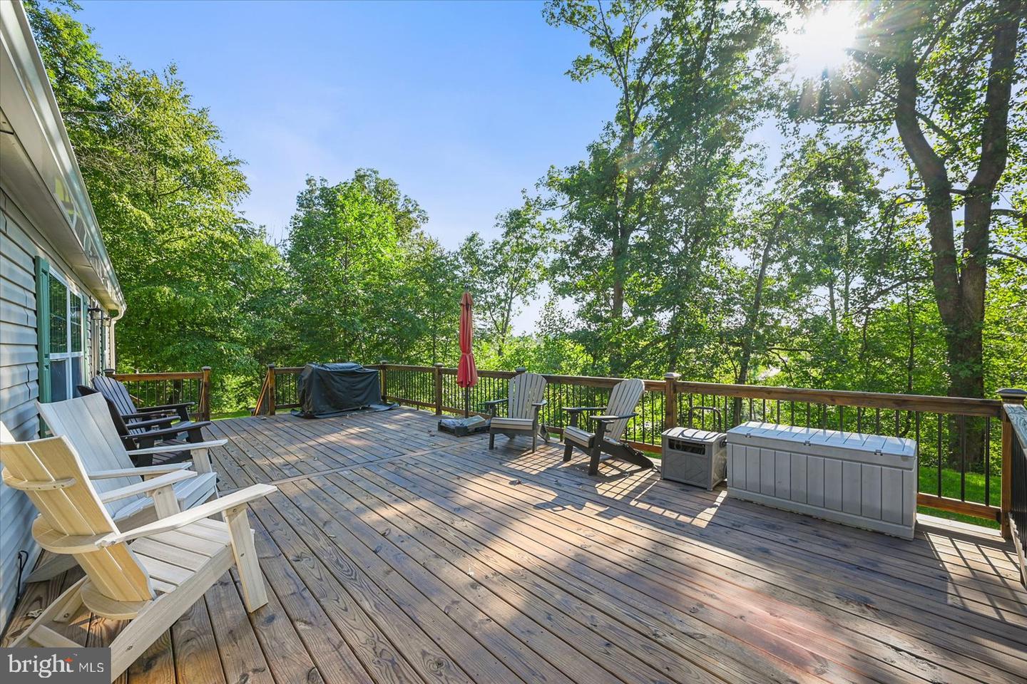 333 Tomlinson Rd Property Photo 3