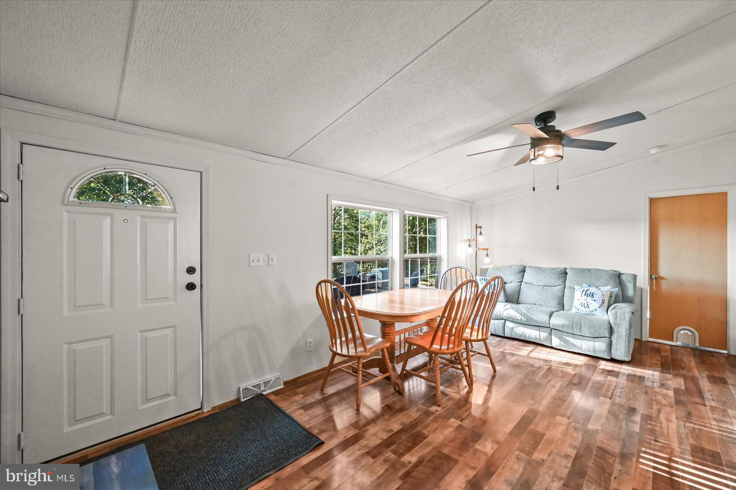 333 Tomlinson Rd Property Photo 10
