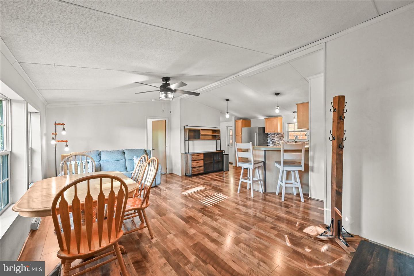 333 Tomlinson Rd Property Photo 16