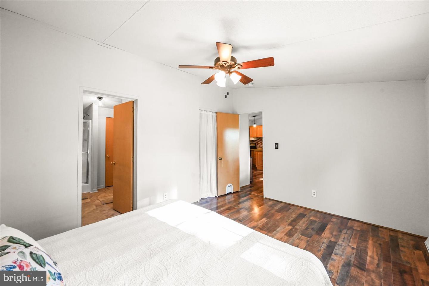 333 Tomlinson Rd Property Photo 20