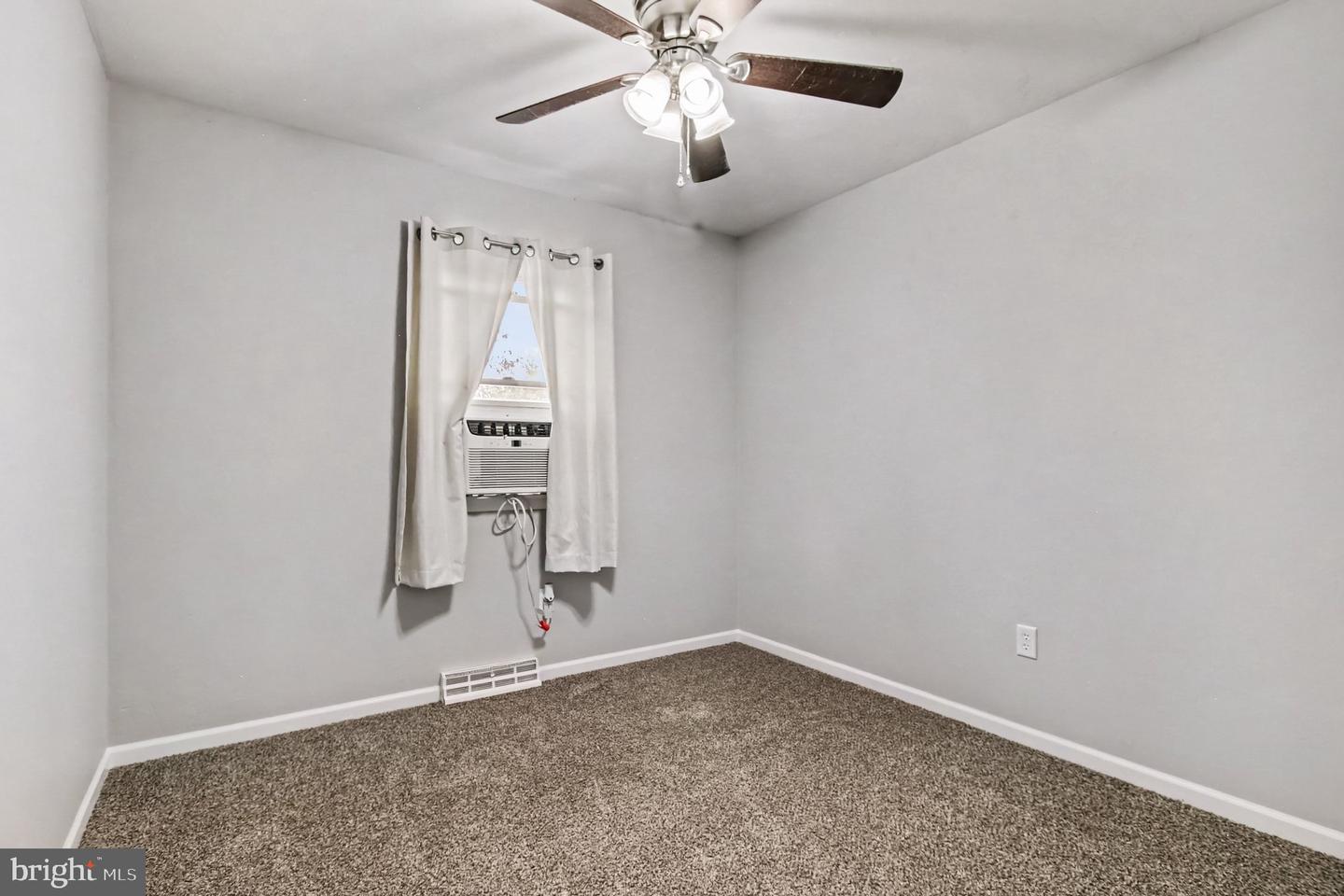 81 Lion Dr. Property Photo 10