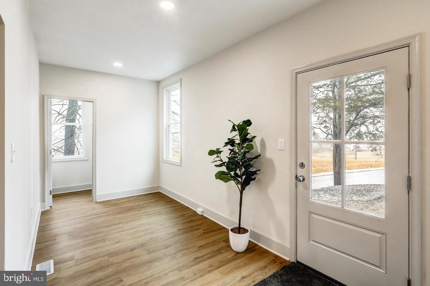 206 Moulstown Rd Property Photo 4