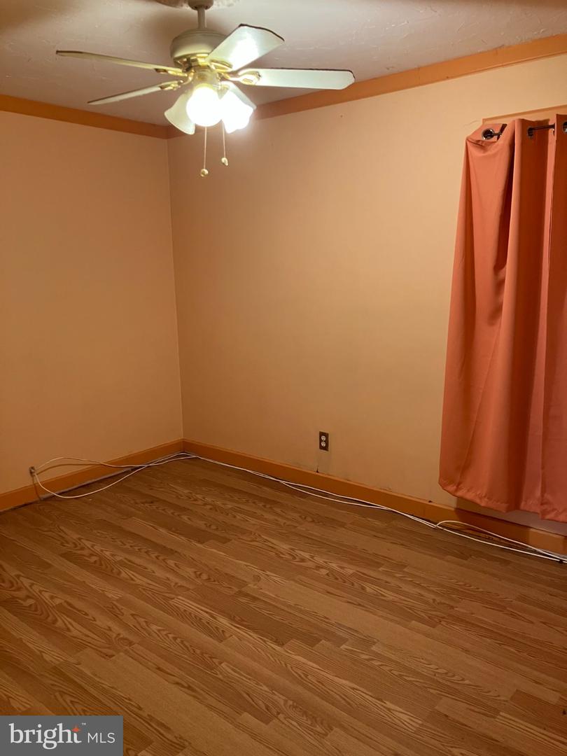 997 Lancaster Ave Property Photo 11
