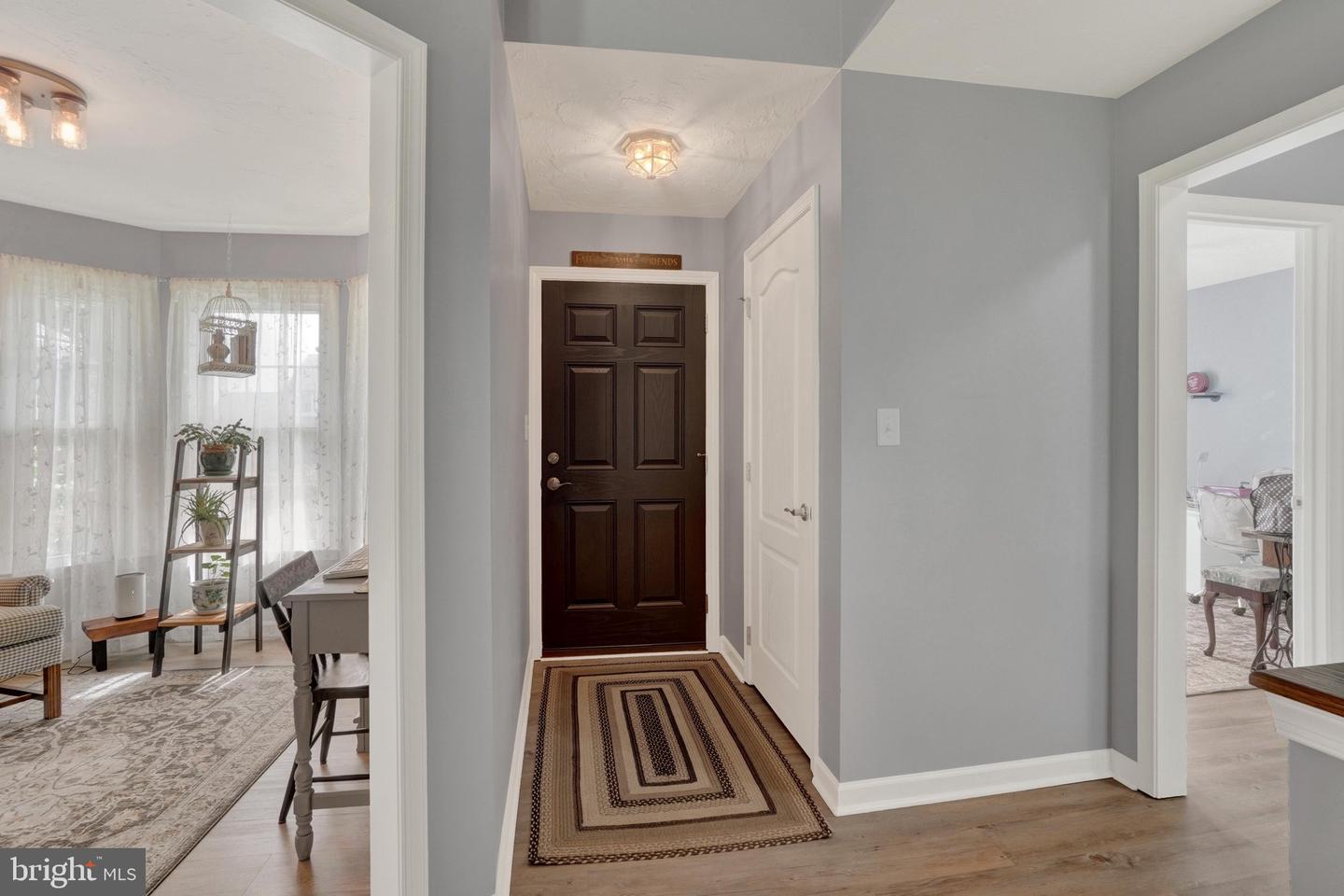 593 Harvest Dr Property Photo 3