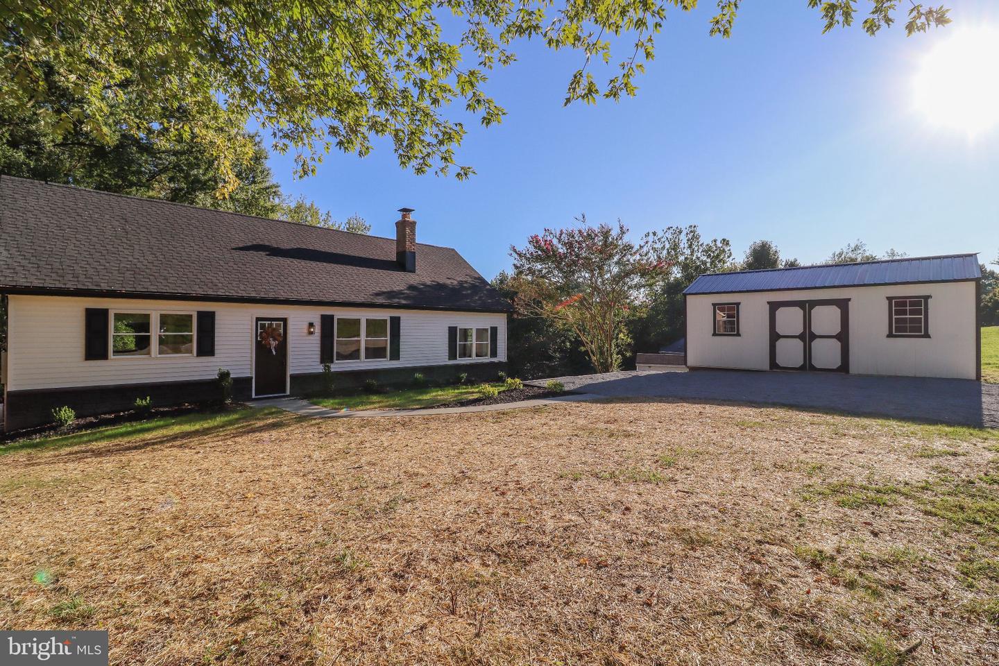 54 Glenna Dr Property Photo 4