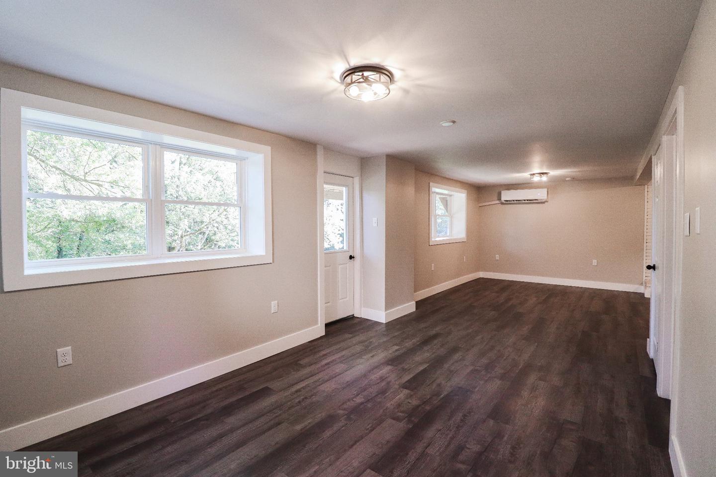 54 Glenna Dr Property Photo 30