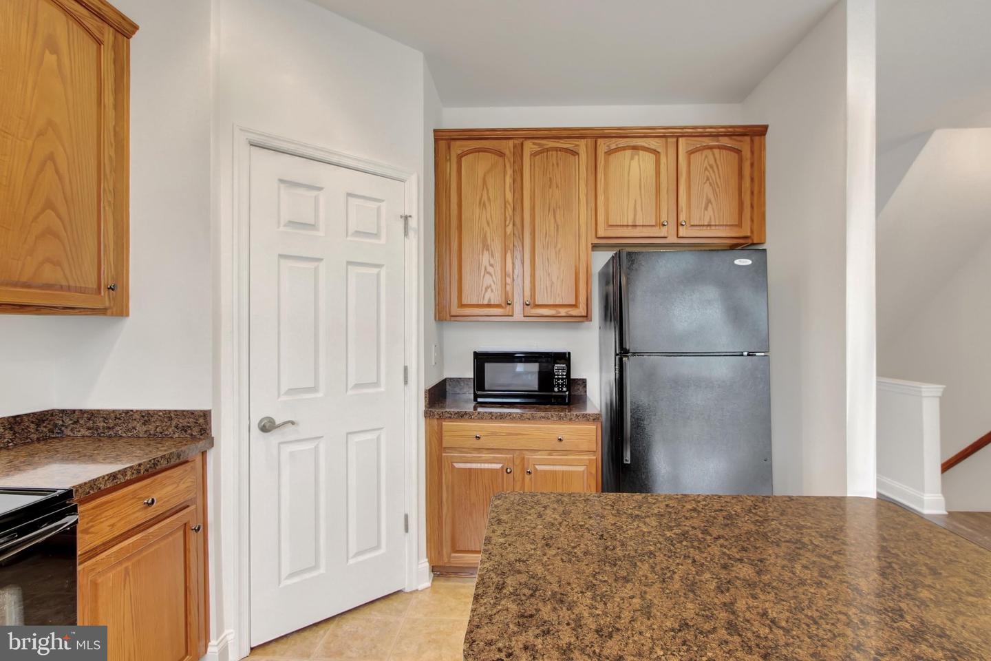 1237 Stonehaven Way Property Photo 5