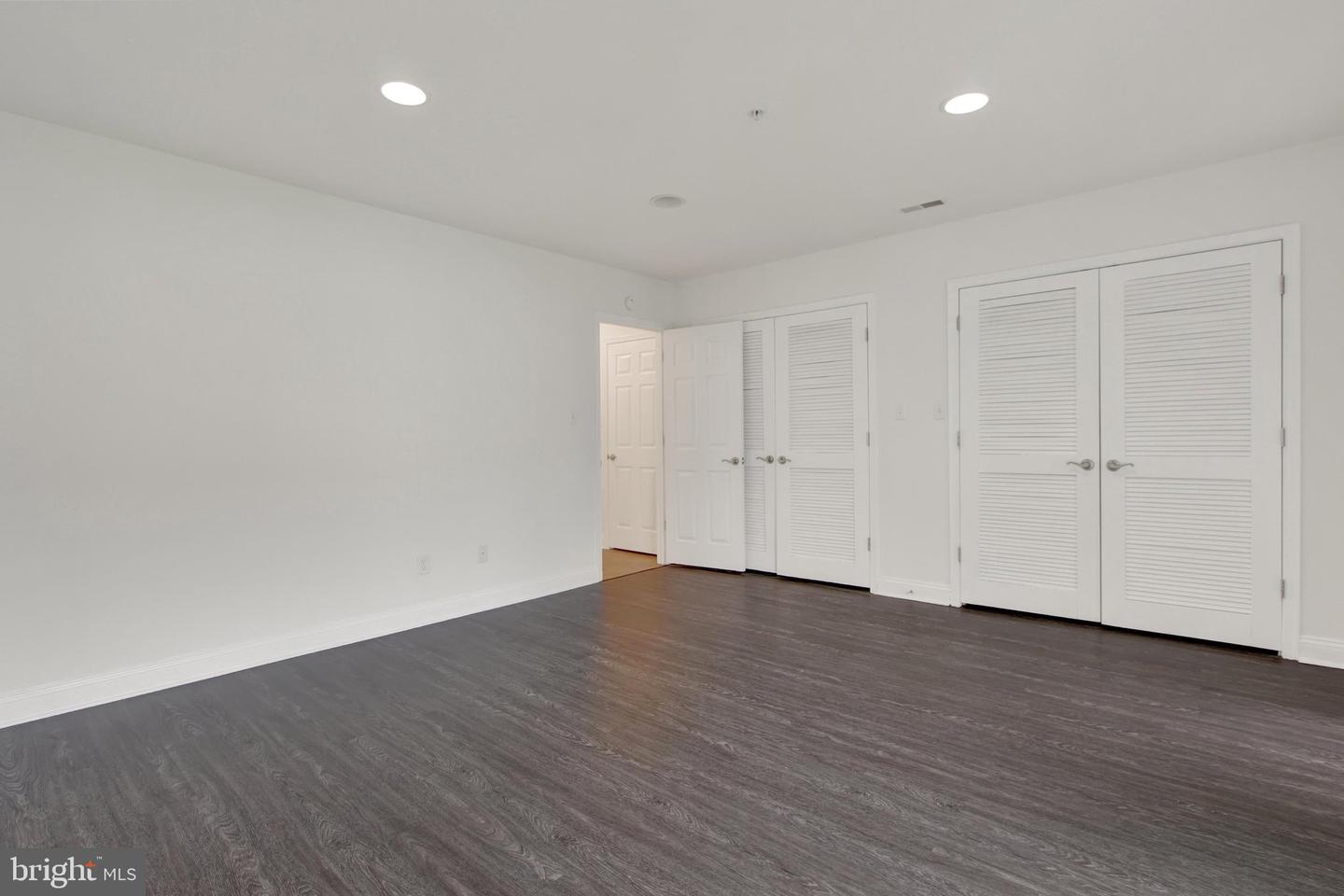 1237 Stonehaven Way Property Photo 7