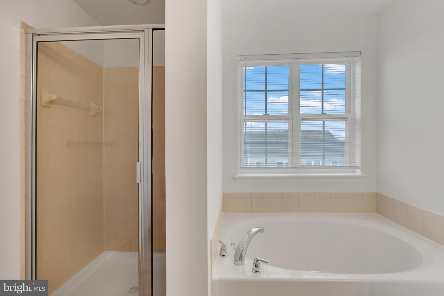 1237 Stonehaven Way Property Photo 19