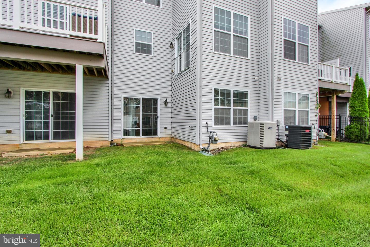 1237 Stonehaven Way Property Photo 32